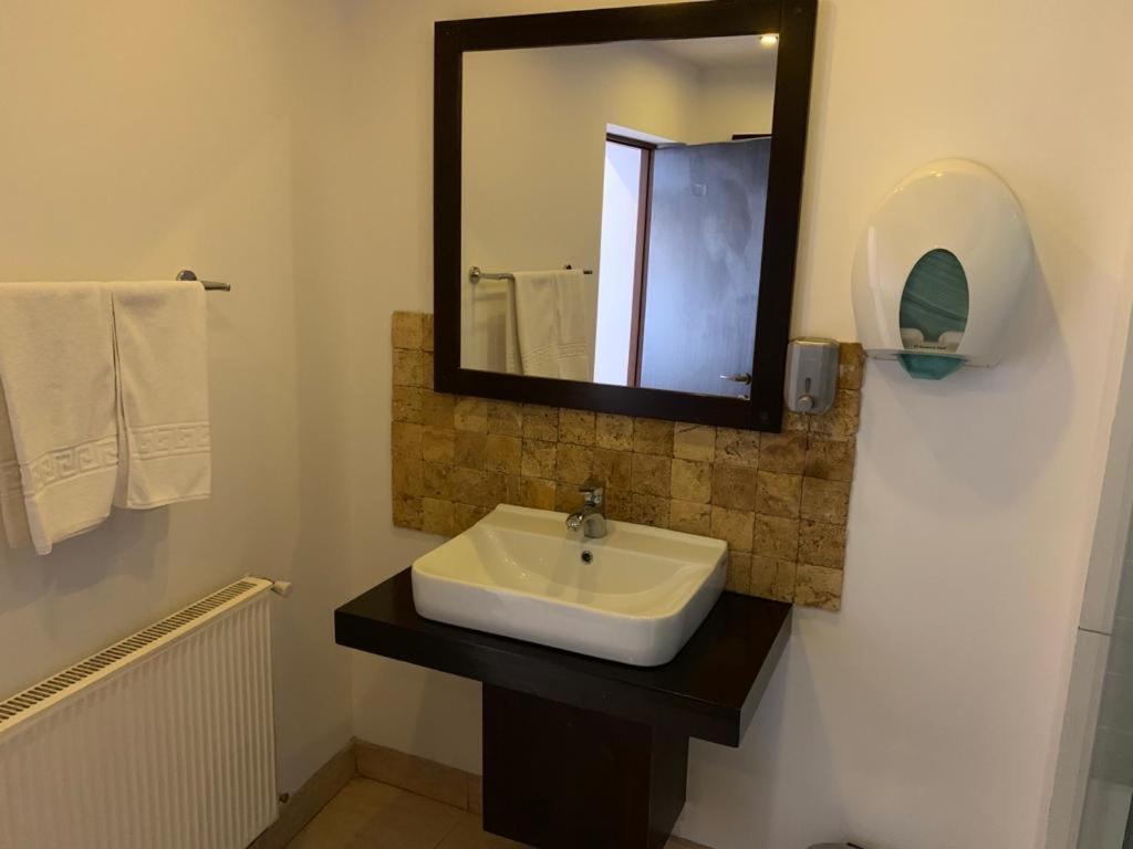 Chic City Rooms Сигишоара Екстериор снимка